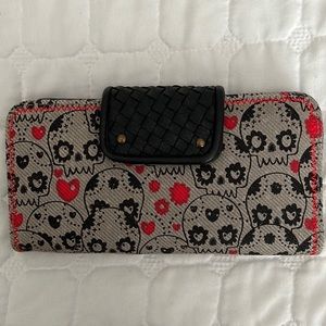 Loungefly Skull Wallet